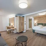 Enzian&apartmenthotel Johannes