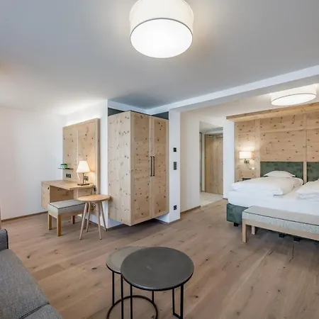 Enzian&apartmenthotel Johannes