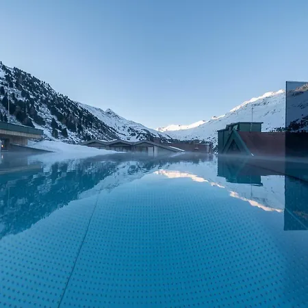 Enzian & Johannes Obergurgl