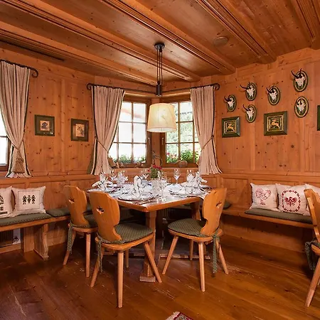 Enzian&apartmenthotel Johannes Hotel