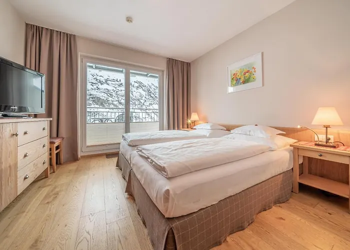 Enzian & Johannes 호텔