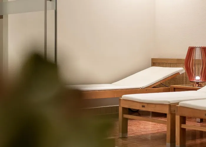 Enzian & Johannes 4*