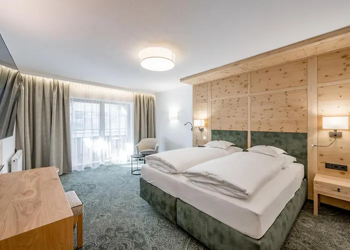 호텔 Enzian & Johannes 4*