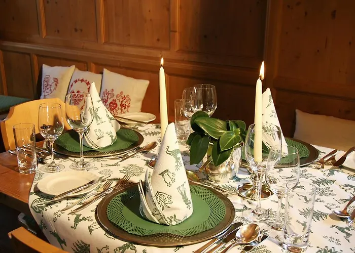 Enzian & Johannes 오베르구르글