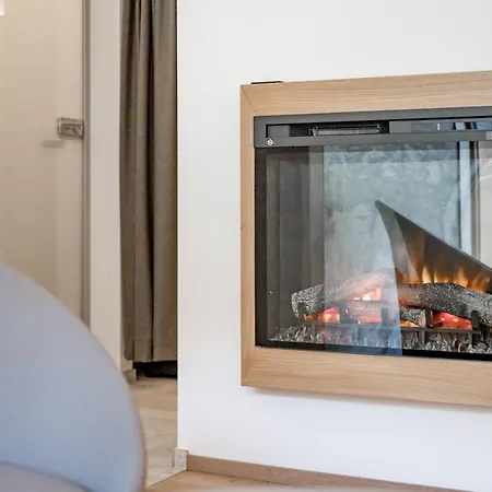 Enzian & Johannes ホテル