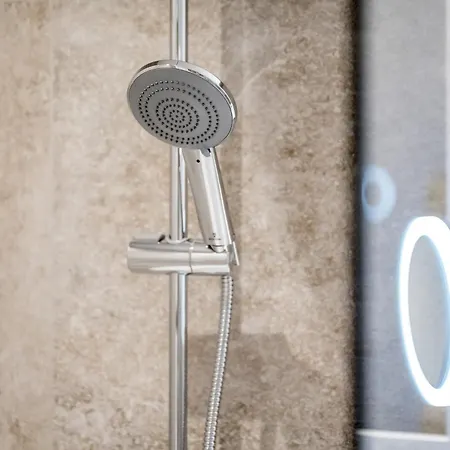 Enzian & Johannes ホテル 4*